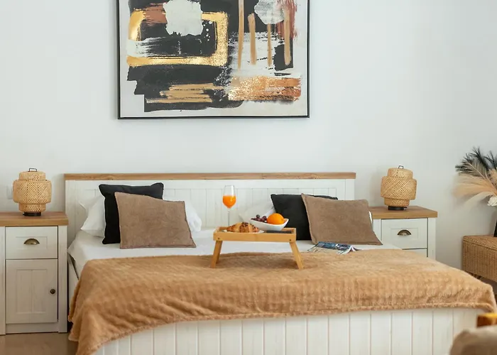 Ira Διαμέρισμα *